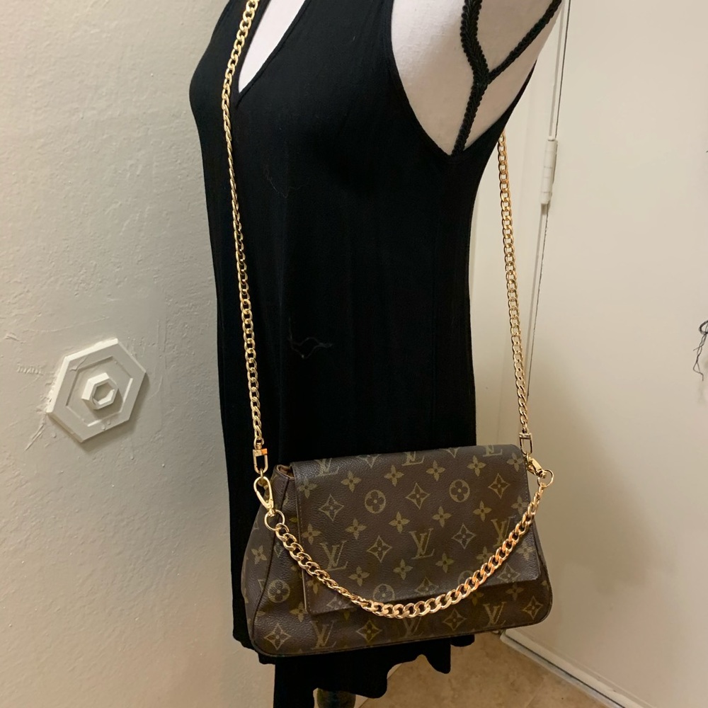❌SOLD❌ - Picture 2 of 8